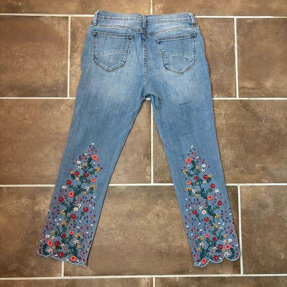 Driftwood Candace Mid Rise Floral Embroidered Ankle Jeans Size W29 IS25 - Picture 5 of 8